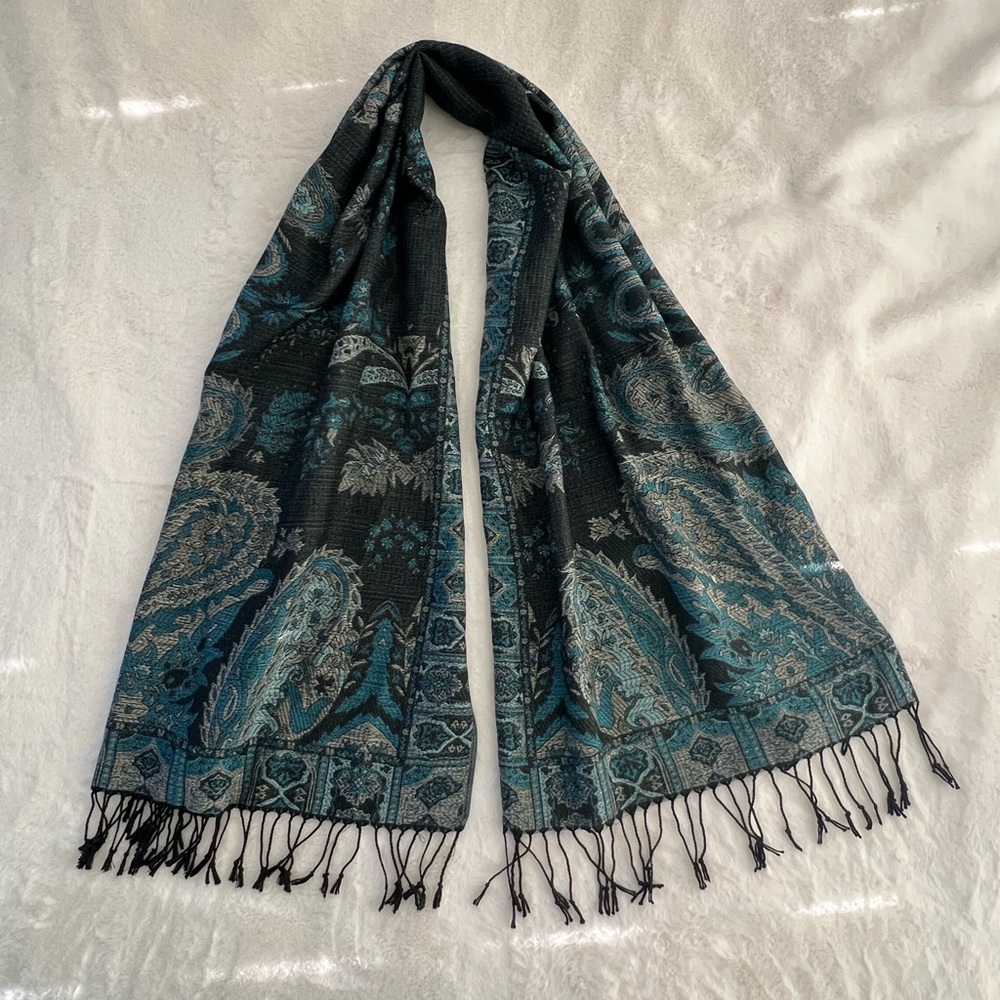 Beautiful Teal and Black Paisley Scarf